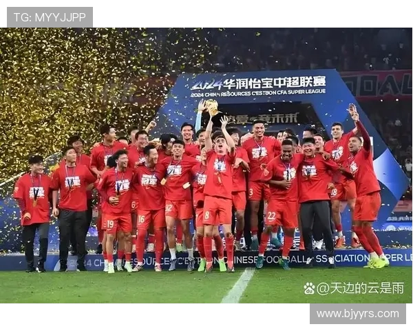 武汉足球队拼搏历程揭秘：世界杯预选赛背后的奋斗与梦想